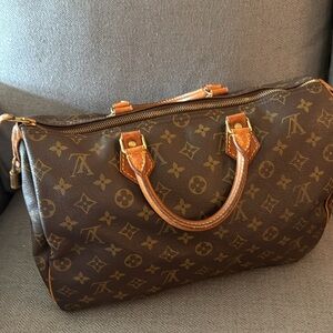 Louis Vuitton Speedy 35 EUC